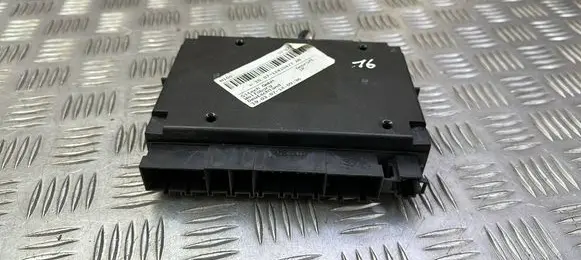 Volkswagen PASSAT B6 Seat control module 3C0959760C 020768 05029424