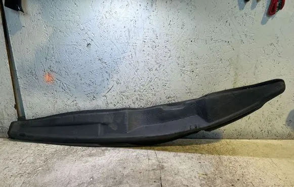 Fender foam support/seal