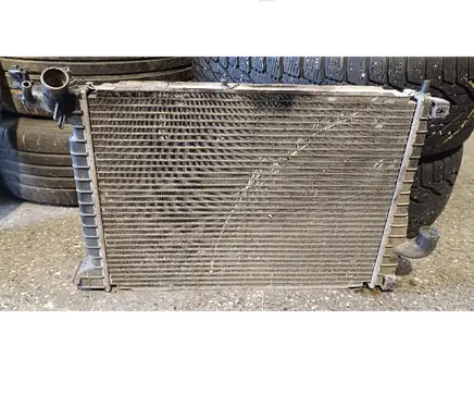 Opel Vectra B Coolant radiator
