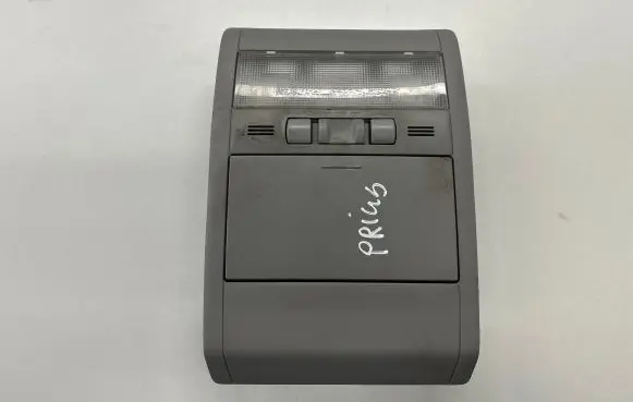 Toyota Prius (XW20) Front seat light