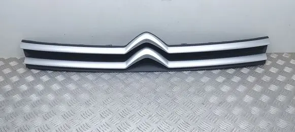 Citroen Jumpy Front bumper upper radiator grill 9811789377