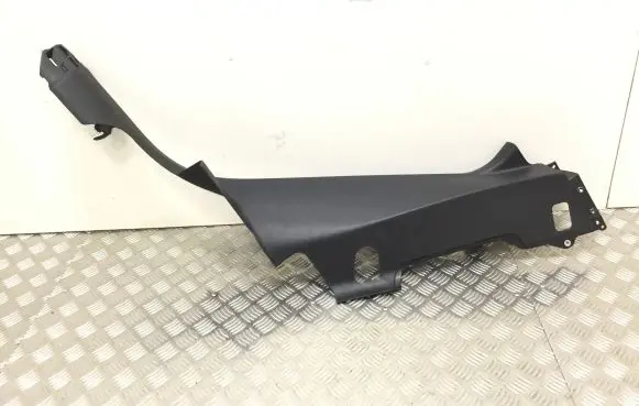 Porsche Macan (95B) Rear sill trim cover 95B867768F