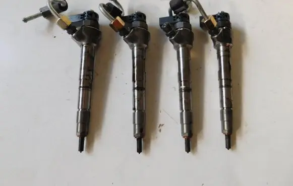 Audi Q3 8U Fuel injectors set 059130277AC