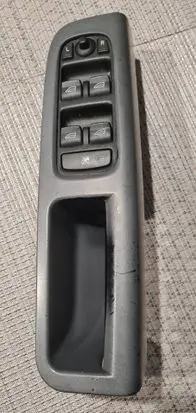 Volvo V50 Electric window control switch 30710788