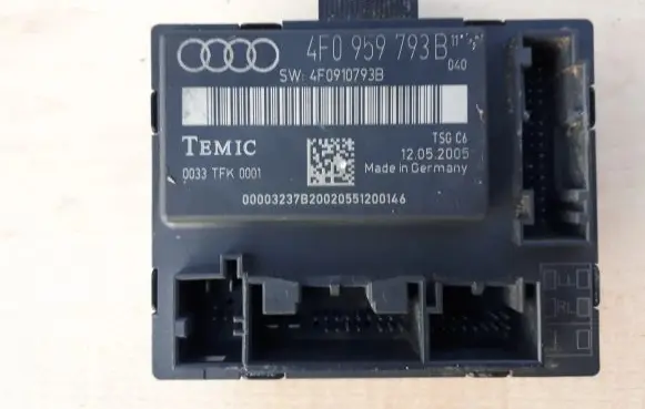Audi A6 S6 C6 4F Door control unit/module 4F0959793B