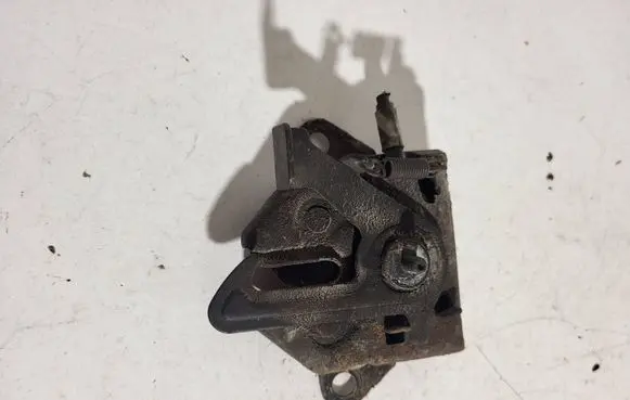 Mazda 323 F Engine bonnet/hood lock release cable 