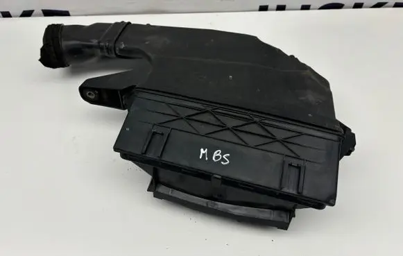 Mercedes-Benz S AMG W222 Air filter box A6420904401