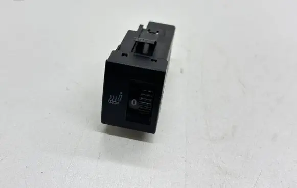 Volkswagen Polo Seat heating switch 6Q0963563
