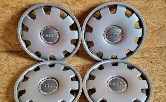 Audi A4 S4 B7 8E 8H R16 wheel hub/cap/trim 4B0601147D