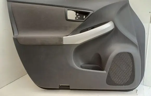 Toyota Prius (XW30) Front door card panel trim 67778X1B06