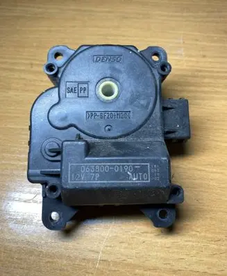 Land Rover Range Rover Sport L320 Intake manifold valve actuator/motor 0638000190 C3181
