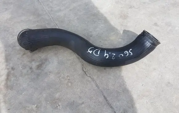 Volvo S60 Intercooler hose/pipe