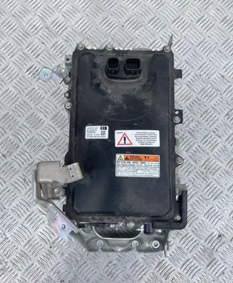 Toyota C-HR I Voltage converter inverter G9200-47242