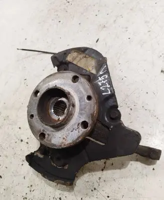 Fiat 500 Front wheel hub spindle knuckle