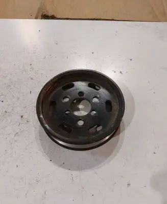 Audi A3 S3 8L Power steering pump pulley 038145255B