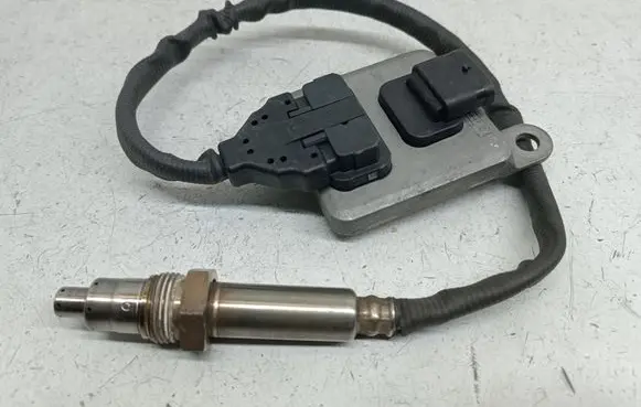 Mercedes-Benz Vito Viano W447 Lambda probe sensor A0009059603 0009059603 A2C1254790001