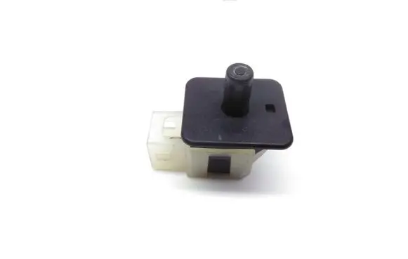 Mercedes-Benz S W220 Front door sensor 2028209410