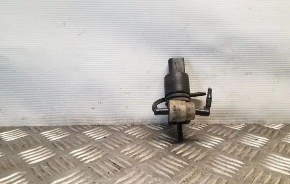 Skoda Fabia Mk1 (6Y) Windscreen/windshield washer pump