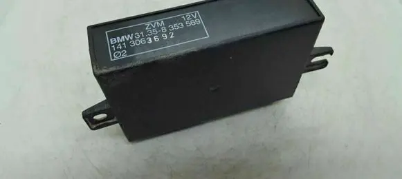 BMW 3 E36 Door central lock control unit/module 61358353569