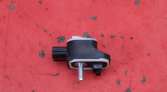 Toyota Corolla E10 Sensor 8983A-02021