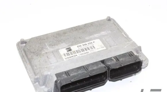 Volkswagen Polo Engine control unit/module 03E906033P