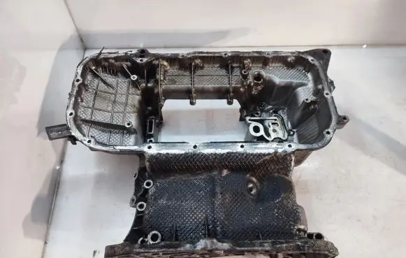 Audi A5 8T 8F Oil sump 059103601