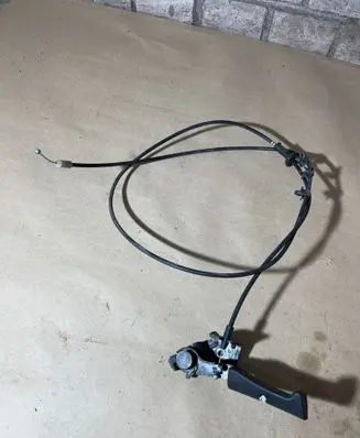 Hyundai Sonata Engine bonnet (hood) release handle