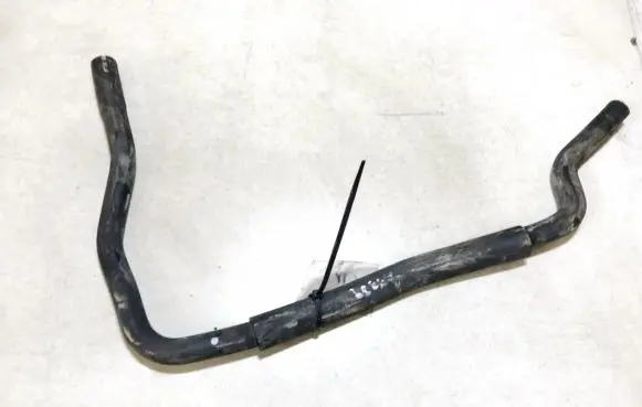 Toyota Avensis T270 Engine coolant pipe/hose