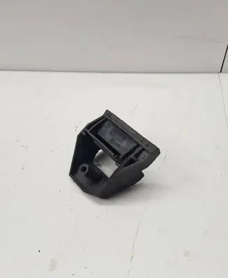 BMW 5 E39 Radiator mount bracket 1737706
