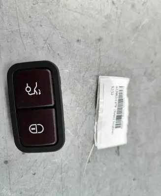 Mercedes-Benz E W213 Tailgate opening switch a2208211479