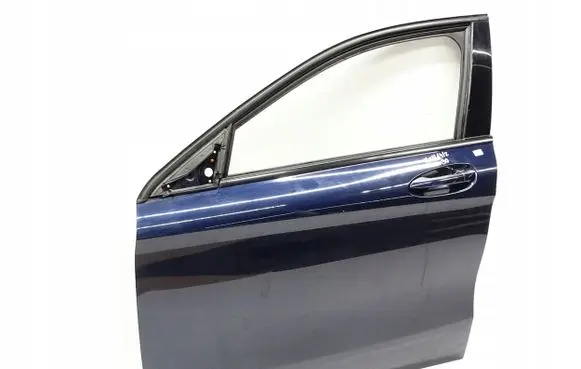 Mercedes-Benz GLA W156 Front door
