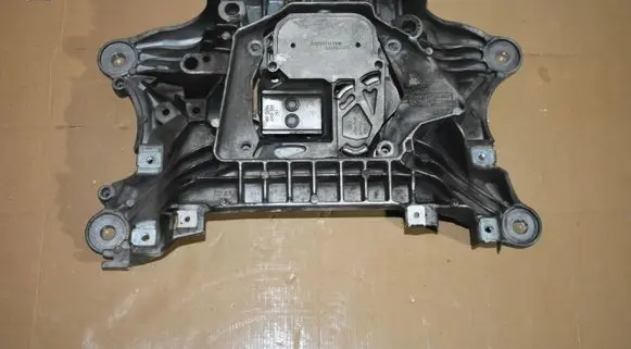 Porsche Cayenne (9Y0 9Y3) Gearbox mount 