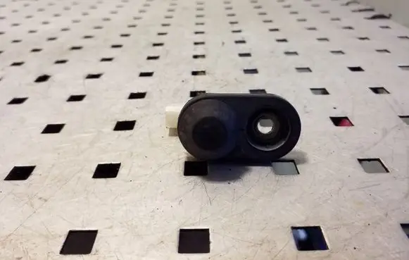 Toyota Avensis T220 Front door sensor 