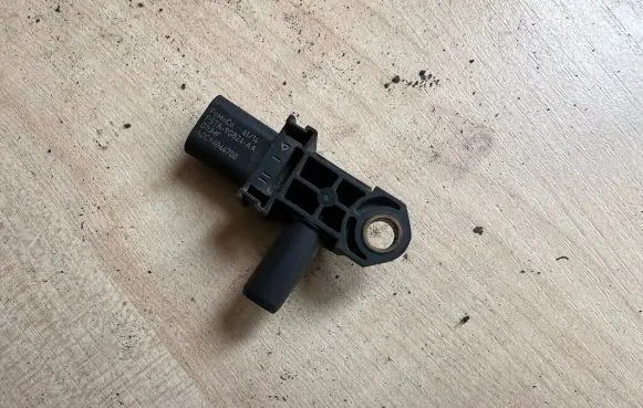 Exhaust gas pressure sensor