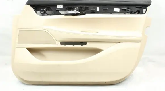 BMW 7 G11 G12 Front door card panel trim