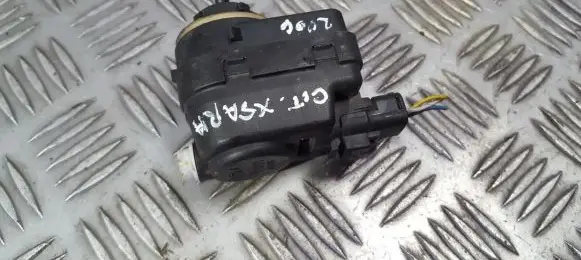 Citroen Xsara Picasso Headlight level adjustment motor 