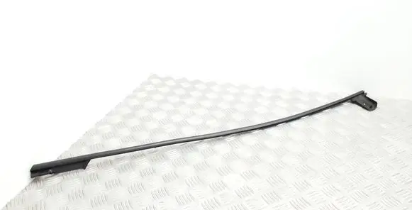 Seat Ibiza IV (6J,6P) Front door glass trim molding 6J4837477