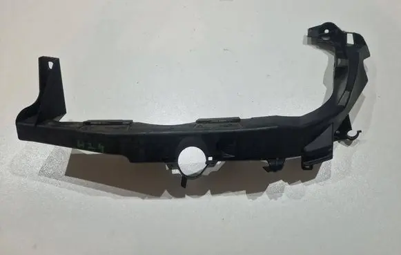 BMW 3 E90 E91 Headlight/headlamp mounting bracket 7138401 51647138401