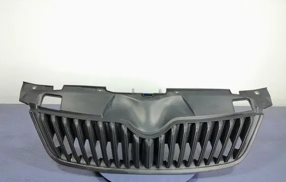 Skoda Fabia Mk2 (5J) Front grill 5J0853668B
