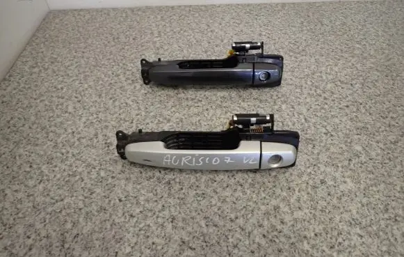 Toyota Auris 150 Sliding door exterior handle 