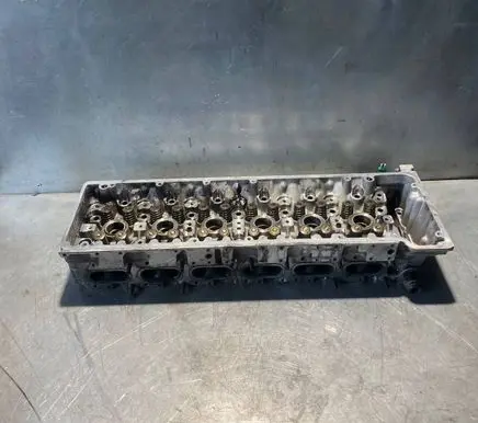 Mercedes-Benz E W124 Other cylinder head part 6060160801