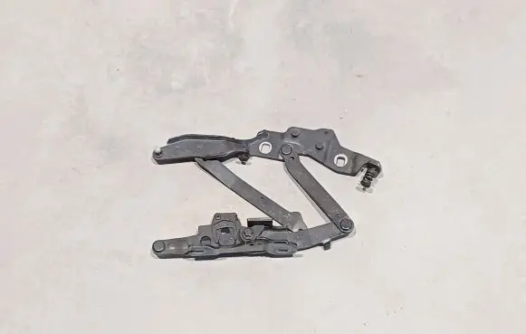 BMW Z4 E89 Engine bonnet/hood hinges 7285817