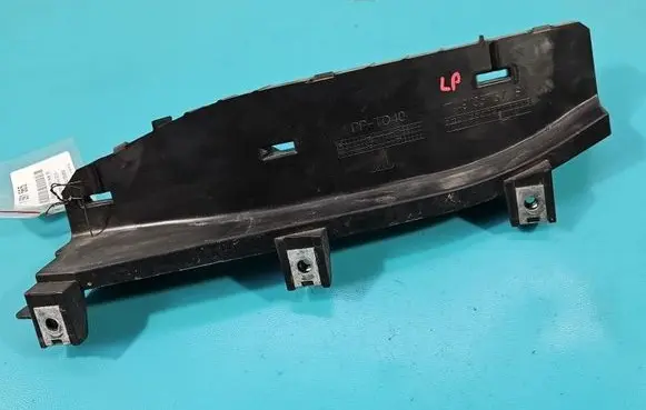 Alfa Romeo Stelvio Front bumper mounting bracket 49135757 IMPRK1591565