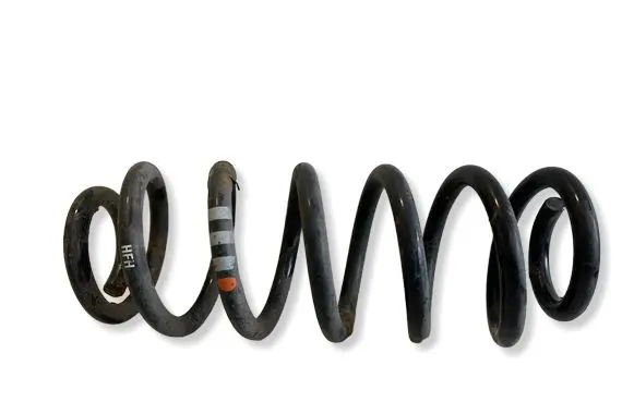 Audi Q3 8U Rear coil spring 