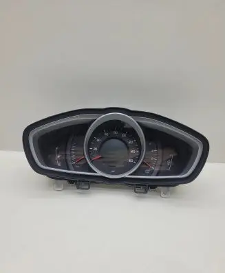 Volvo V40 Speedometer (instrument cluster) 31412877 P31412877