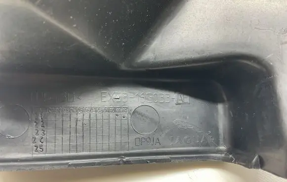 Jaguar F-Type Fender trim (molding) EX53-16G033-AE