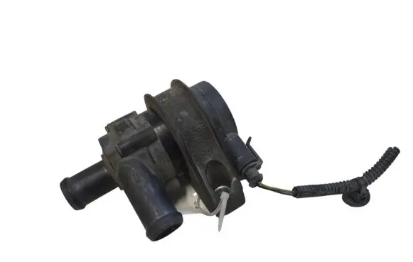 Volvo V40 Electric auxiliary coolant/water pump 30950000