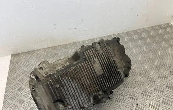 Opel Insignia A Oil sump 55582918