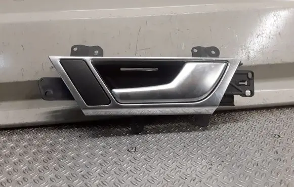 Audi A6 S6 C6 4F Rear door interior handle 4F0839020
