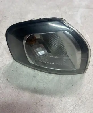 Volvo S80 Front indicator light 